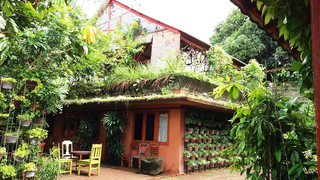 Rumah Turi Eco Boutique Hotel Surakarta  Exterior photo